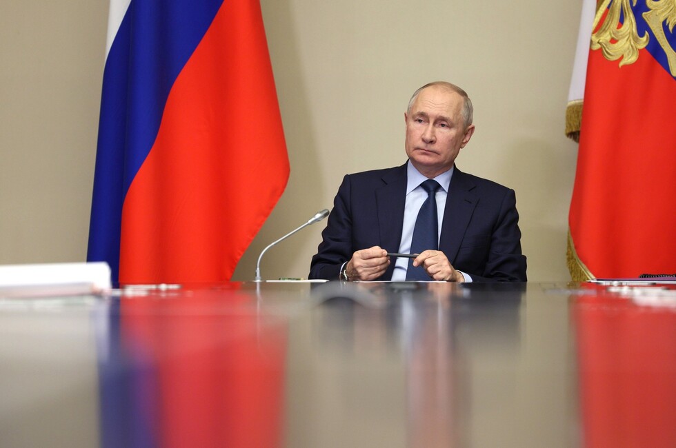 Путин заявил, что молодежный фестиваль в Сочи должен показать миру все богатство России