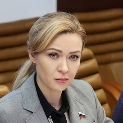 Сенатор от ДНР Наталья Никонорова