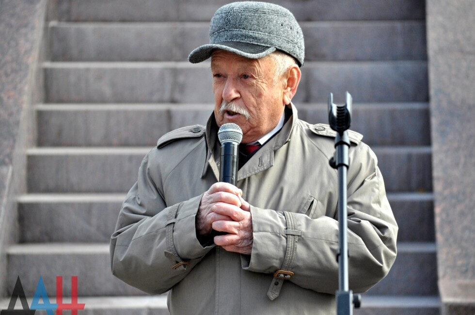 Эдуард Любимов