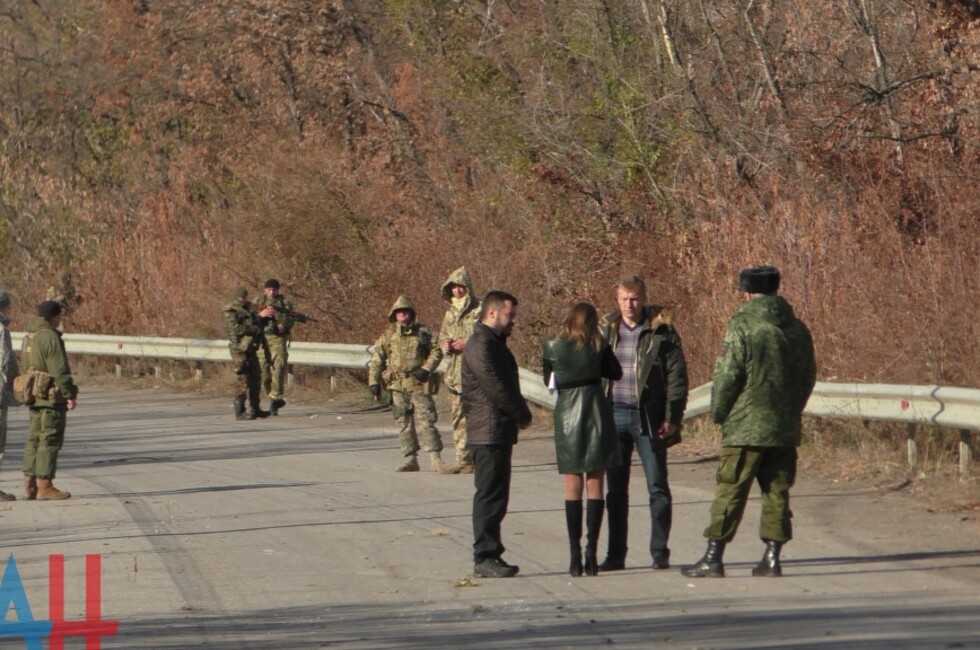 Фото: обмен пленными 29 ноября 2015 г., архив