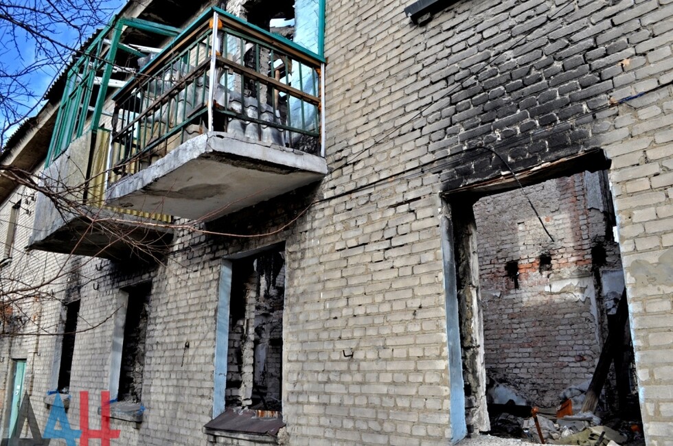 Фото: послевоенный Дебальцево, 2015 год