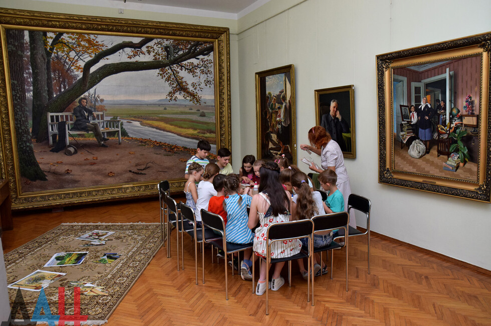"Нескучный выходной" в художественном музее