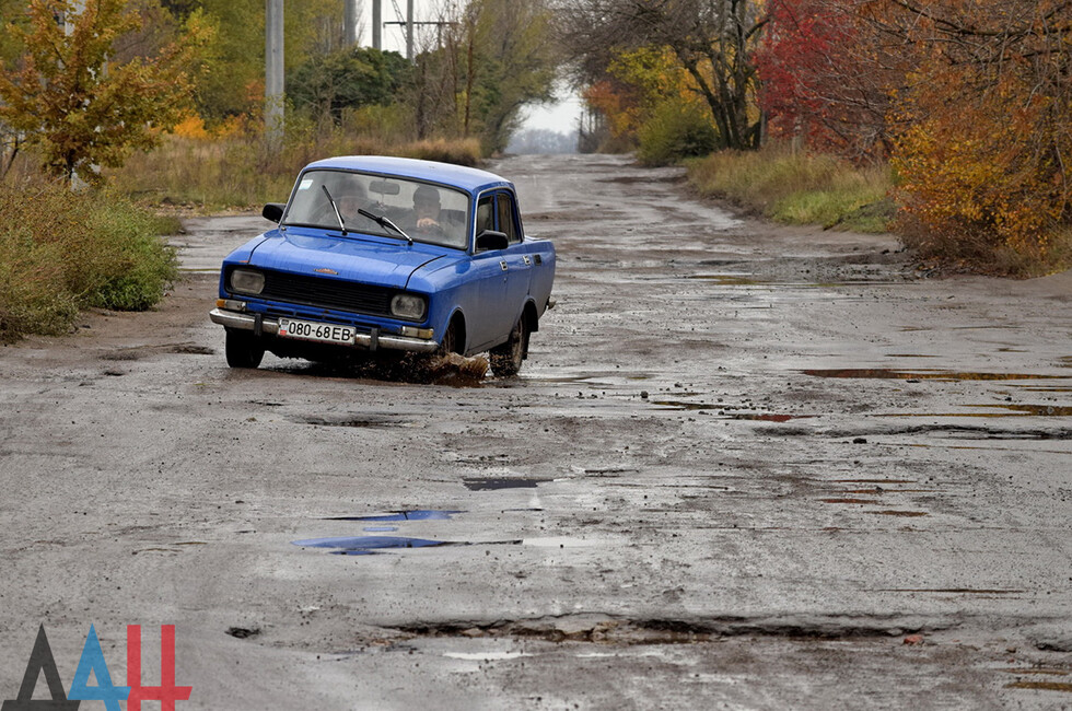 Порядка 95% дорожного полотна Горловки требует ремонта и восстановления, заявил Солнцев