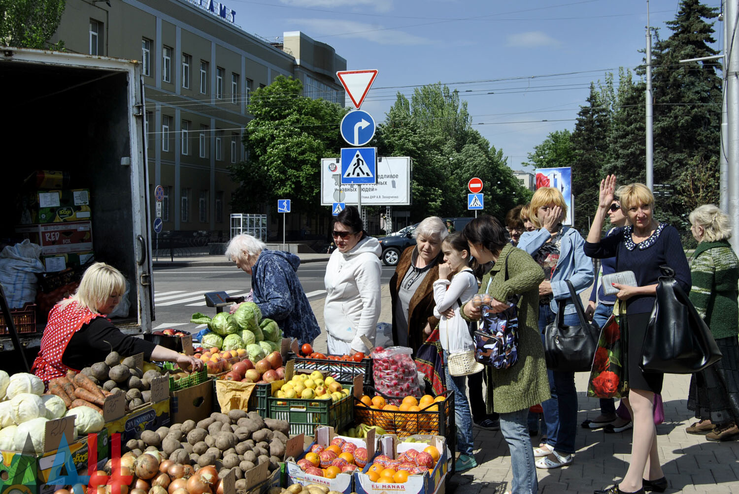 В ДНР прожиточный минимум на душу населения повысится на 29,5% до 14,5 тыс.  рублей - Общество - ДАН