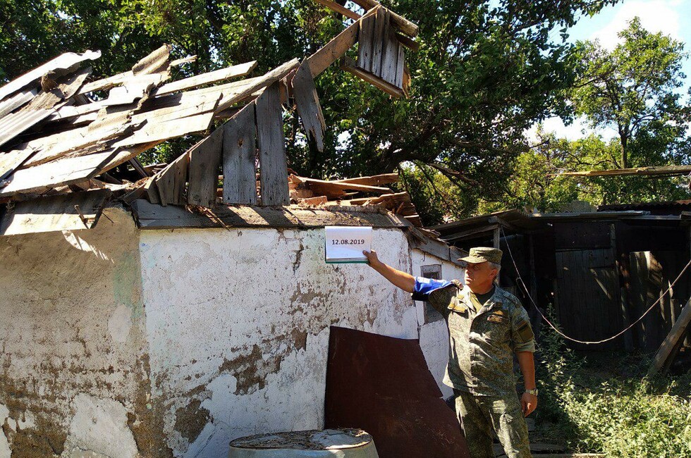 Фото: Представительство ДНР в Совместном центре по контролю и координации режима прекращения огня, село Октябрь, 12 августа