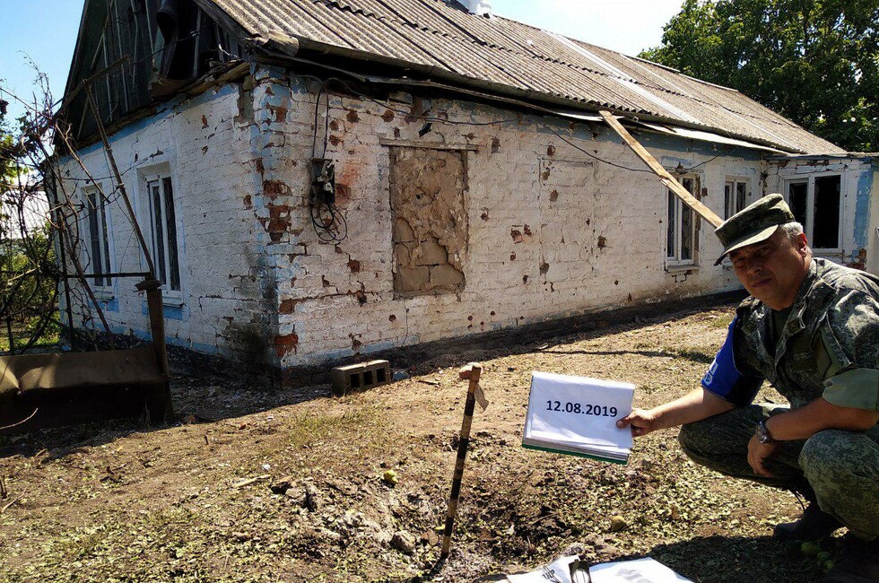 Фото: Представительство ДНР в Совместном центре по контролю и координации режима прекращения огня, село Октябрь, 12 августа