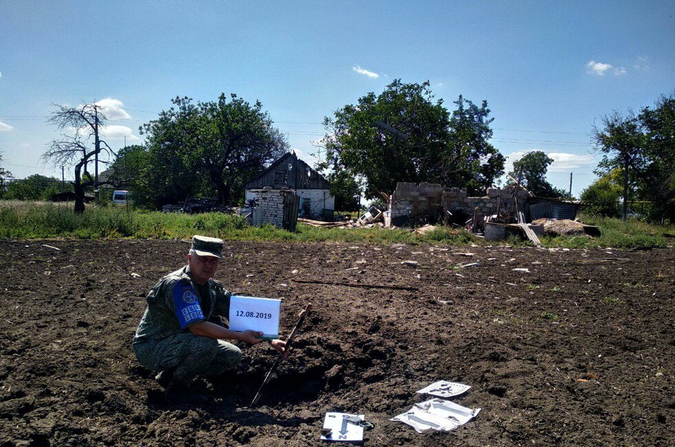 Фото: Представительство ДНР в Совместном центре по контролю и координации режима прекращения огня, село Октябрь, 12 августа