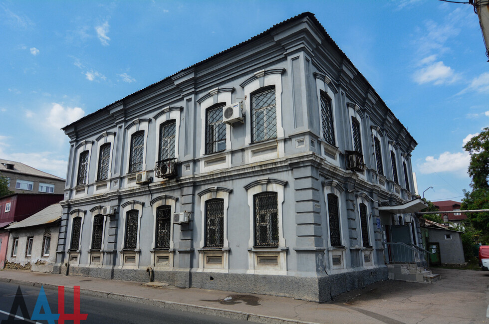 Дом Свинцова