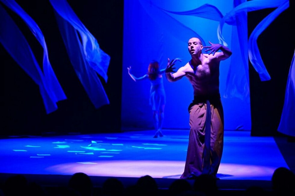 Фото: Донецкая муздрама