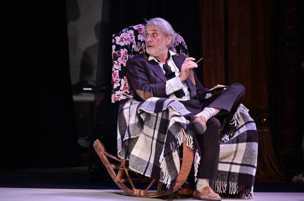 Фото: Донецкая муздрама