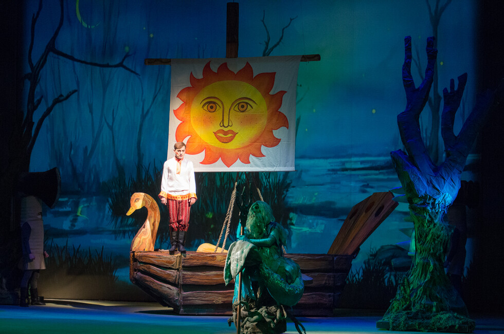 Фото: Донецкая муздрама