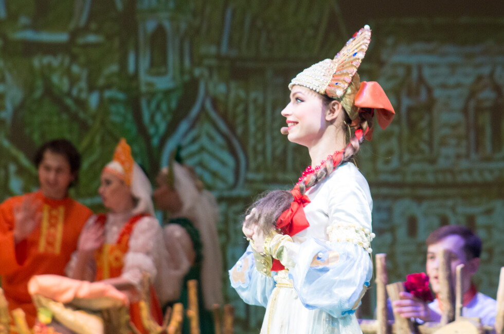 Фото: Донецкая муздрама