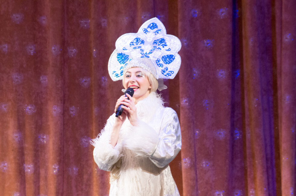 Фото: Донецкая муздрама