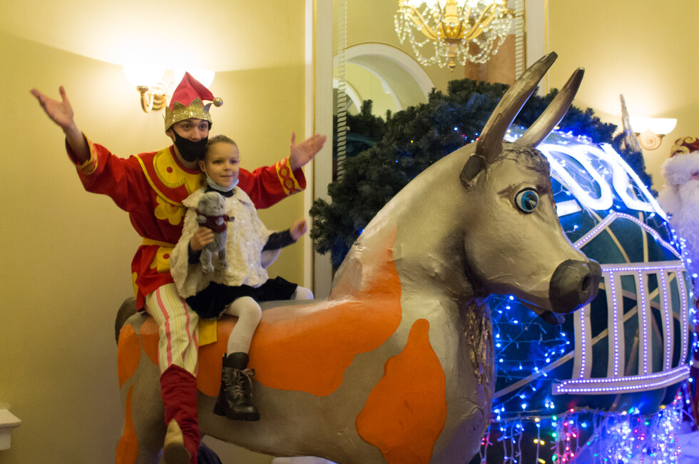 Фото: Донецкая муздрама