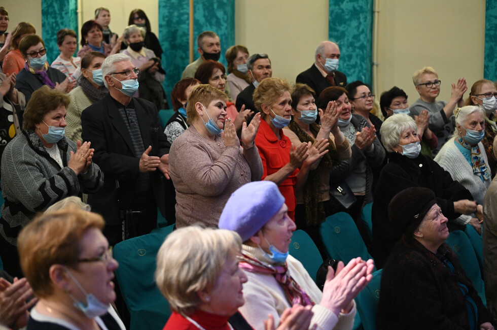 Фото: Донецкая муздрама