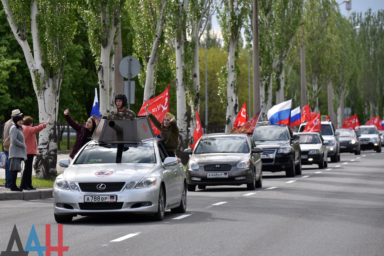 Автопробег 9 мая фото