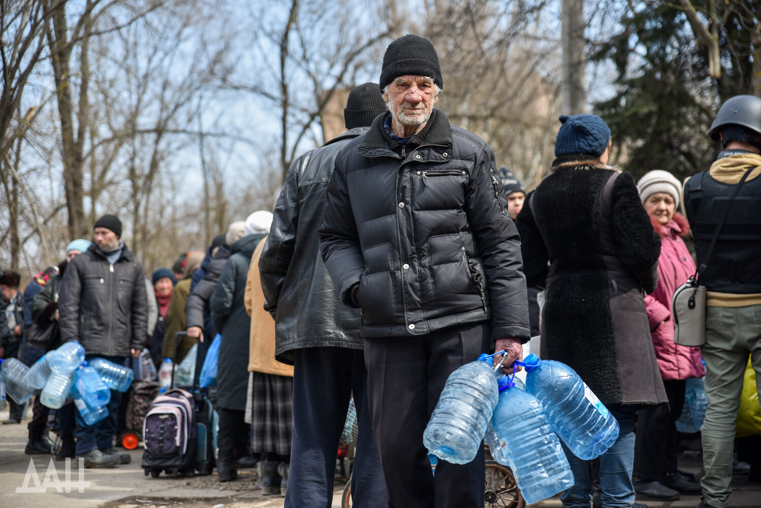 Где жителям Донецка, Макеевки и Горловки набрать воды 2 апреля - Общество -  ДАН