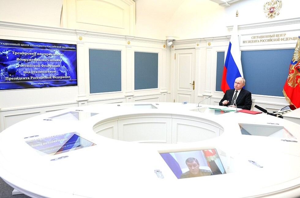Владимир Путин провел тренировку сил ядерного сдерживания