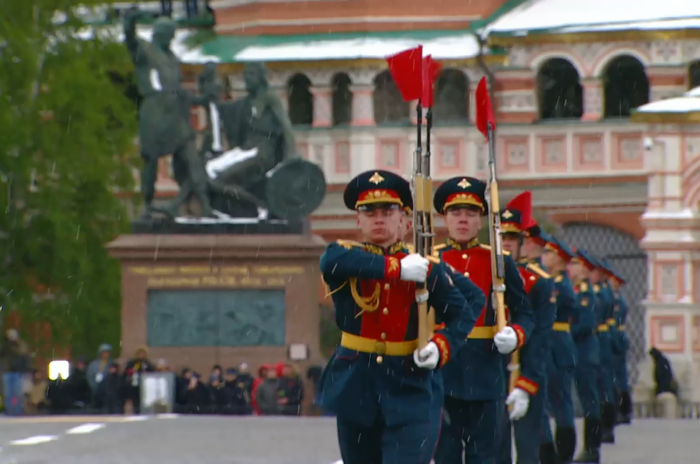 Скриншот трансляции Парада Победы
