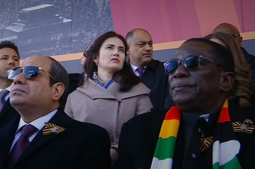 Скриншот трансляции Парада Победы 9 мая 2025