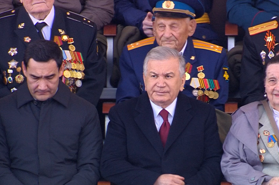 Скриншот трансляции Парада Победы 9 мая 2025