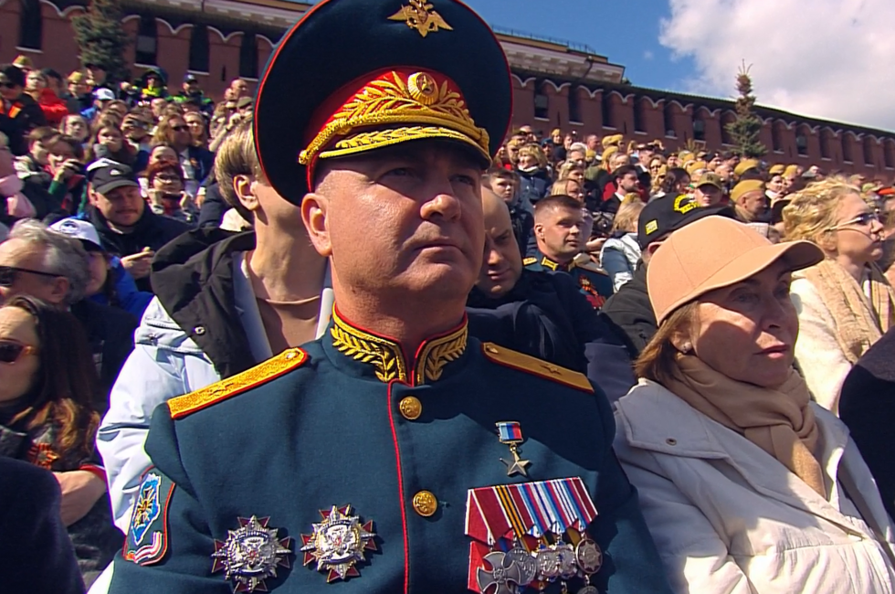 Скриншот трансляции Парада Победы 9 мая 2025