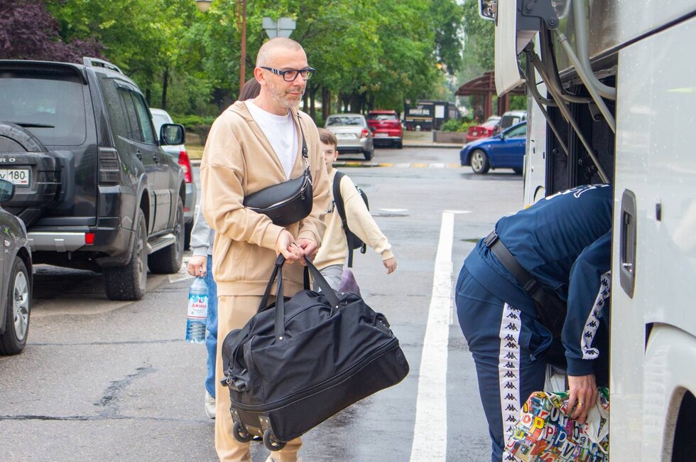 Фото: Донецкий государственный академический музыкально-драматический театр имени М.М. Бровуна