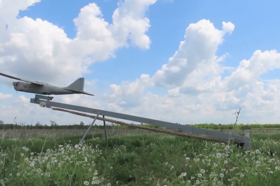 Авианаводчик "Орлан-30". Скриншот видеосюжета Минобороны РФ