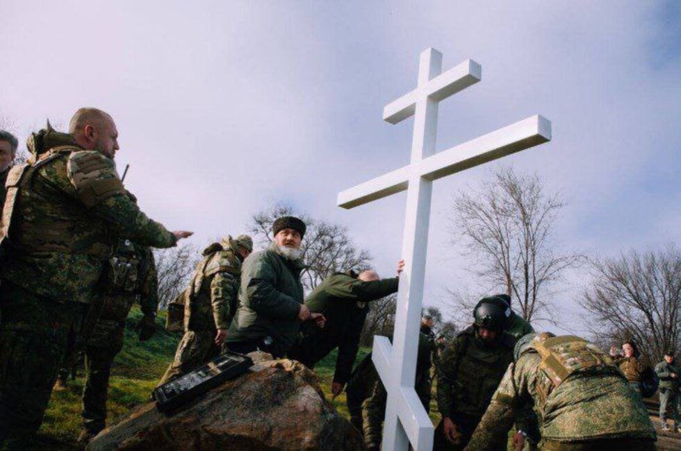 "Установка поклонного креста в Запорожской области", автор — Григорий Кубатьян (Москва)