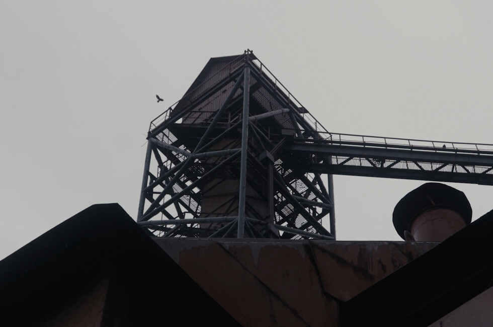 Скриншот 3 серии проекта "Товарищи, заводчане!"